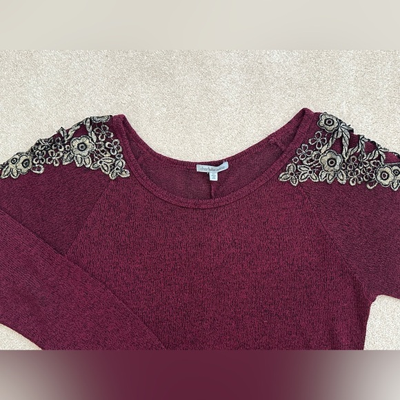 Charlotte Russe - Embroidered Red Sweater Top - Picture 3 of 5